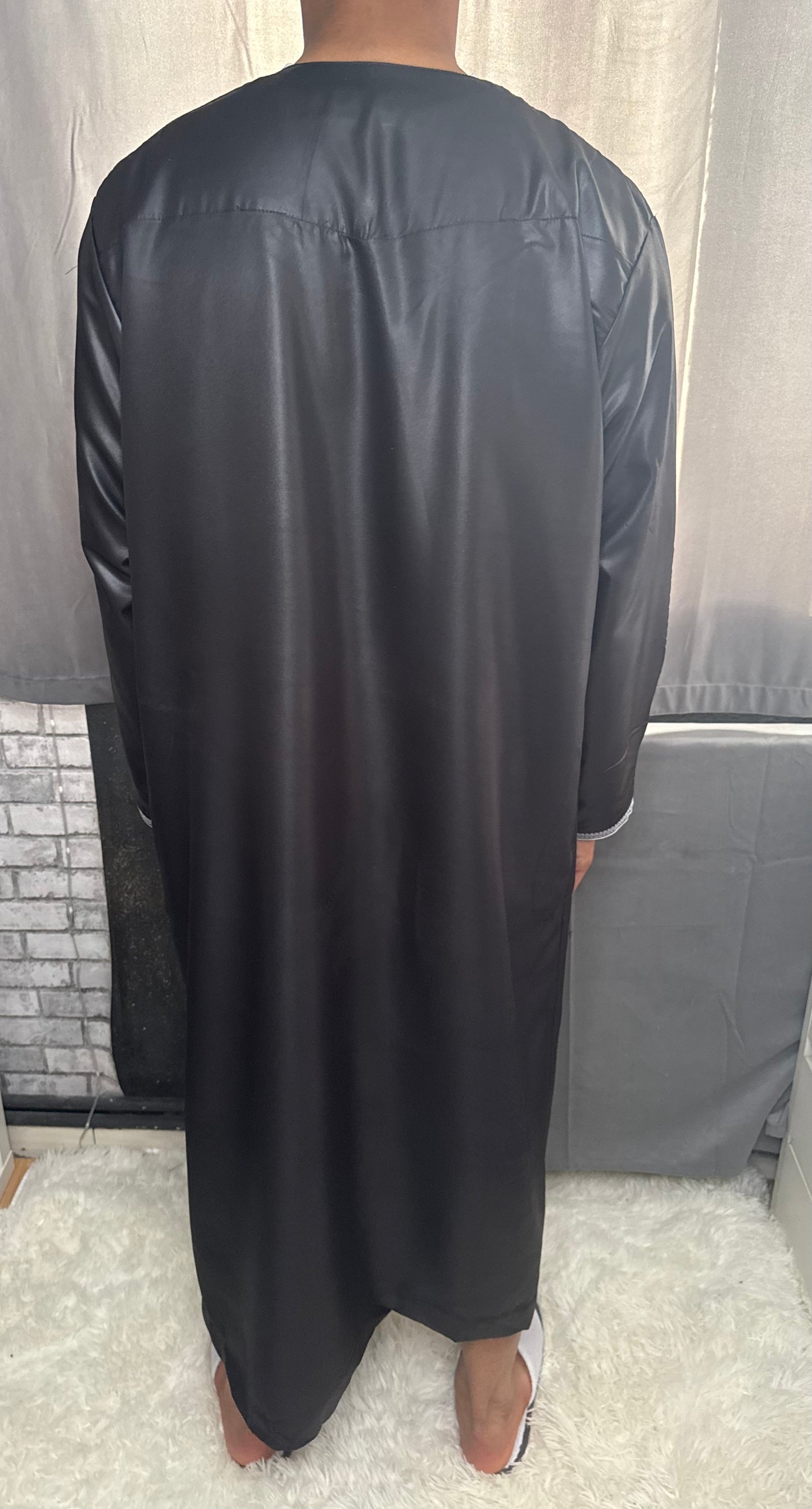 QP Omani Noir